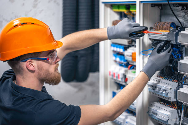 Best 24-Hour Electrician  in Sanibel, FL